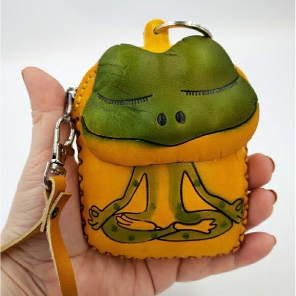 Zen Frog Keychain Wristlet Gift Handmade Leather Wallet Tooled Coin Purse Yoga - Picture 1 of 15